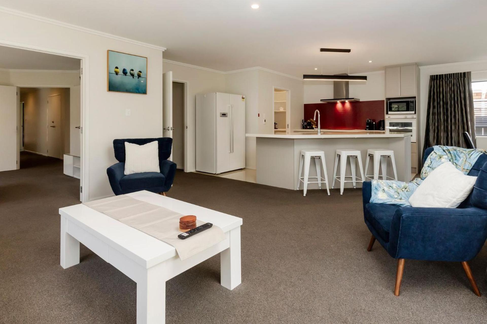 Modern Townhouse In Strandon Holiday home New Plymouth